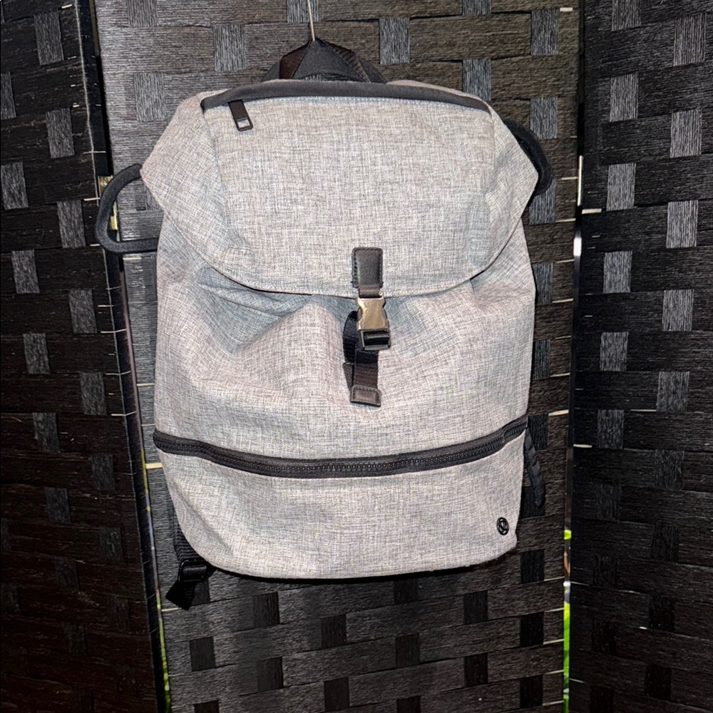 Lululemon Athletica Gray Backpack for Everyday Adventures
